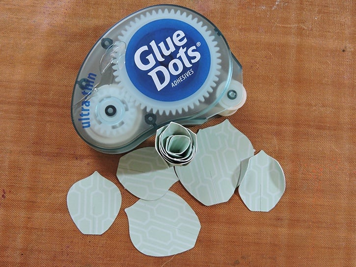 glue-dots-succulent-wreath-succulent-center-ultra-thin-glue-dots.jpg