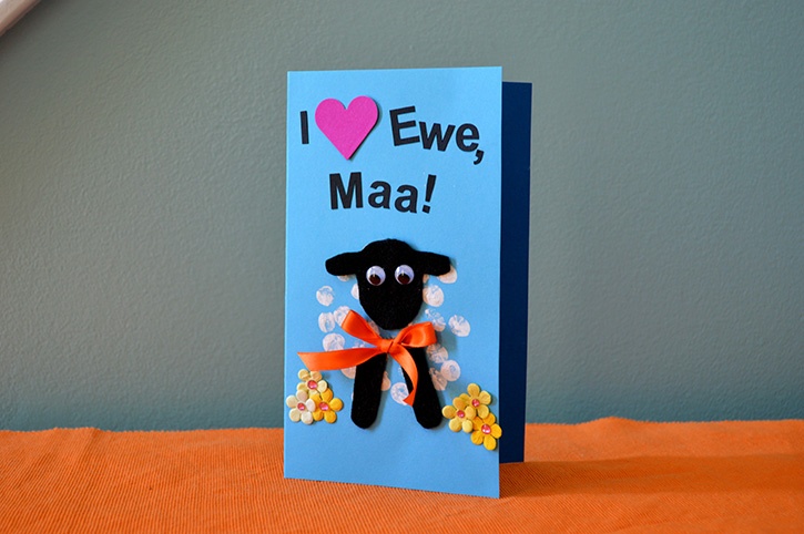 love-ewe-maa-sheep-mothers-day-card.jpg