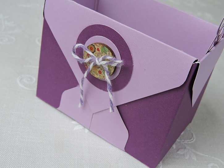 spring-tote-paper-craft-embellishment-detail.jpg