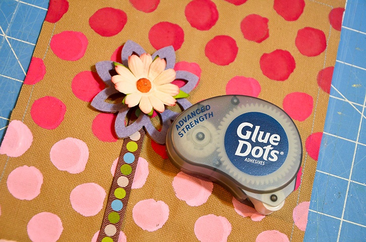 glue-dots-fabric-flower-flag-diy-step5.jpg