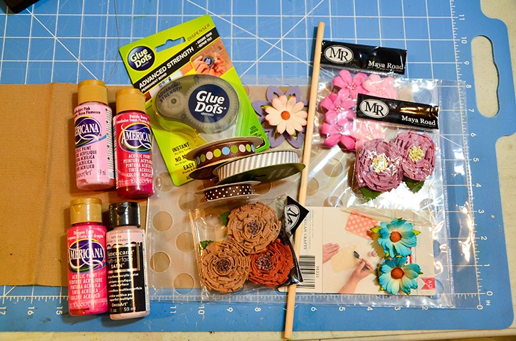 glue-dots-fabric-flower-flag-diy-supplies.jpg