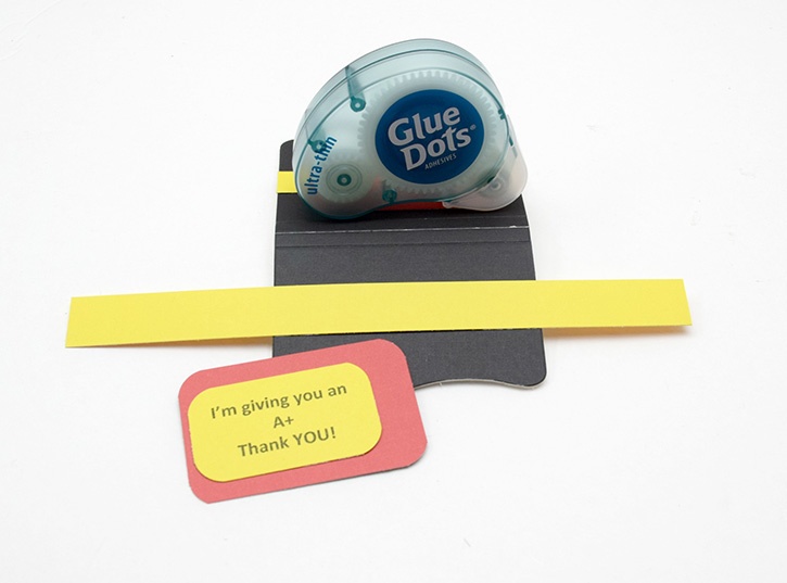 teacher-appreciation-gift-card-holder-assembling-sentiment.jpg