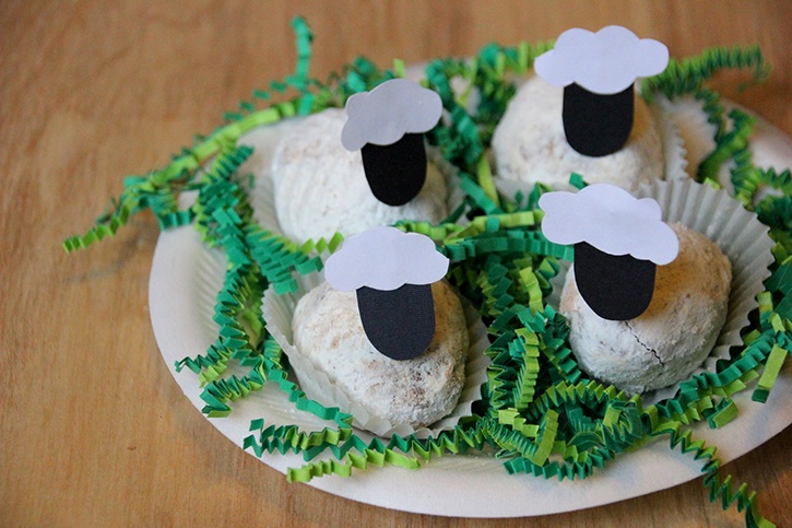 teacher-appreciation-thank-ewe-sheep-donuts.jpg