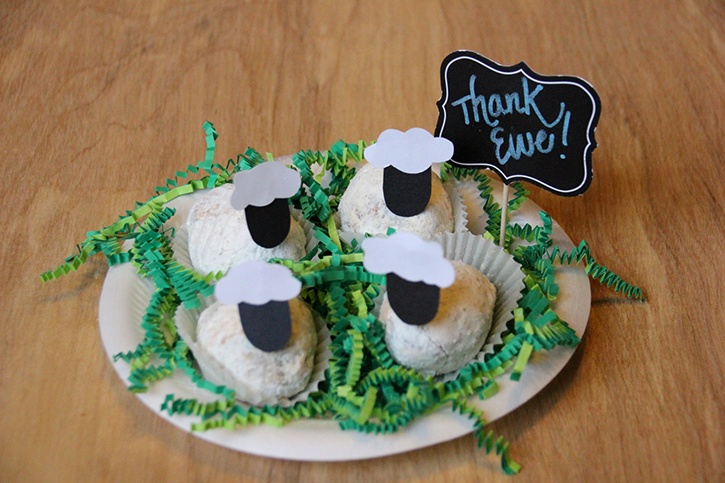 teacher-appreciation-thank-ewe-treats.jpg