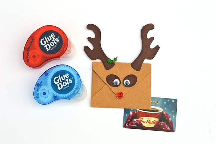 glue-dots-rudolph-envelope-made-by-dawn-mercedes-barrett.jpg