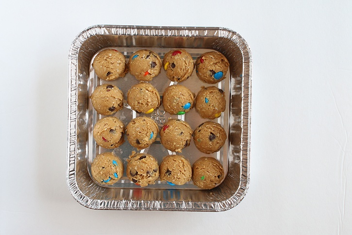 glue-dots-christmas-cookie-dough-gift-tin-with-dough.jpg