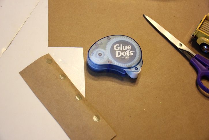 glue-dots-holiday-decor-christmas-tree-truck-tree-trunk.jpg