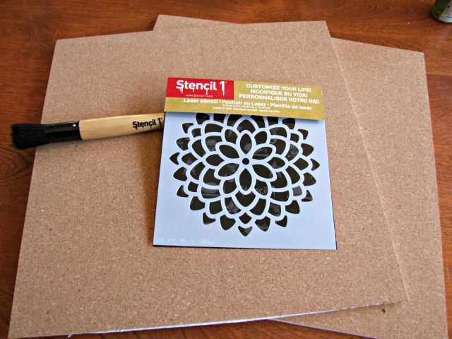 gluedots,corkboard7.jpg