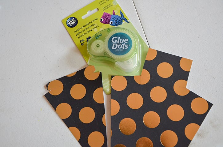 Glue-Dots-New-Years-Treat-Box-mini
