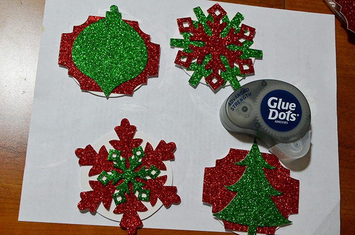 Glue-Dots-Holiday-Banner-advanced-strength