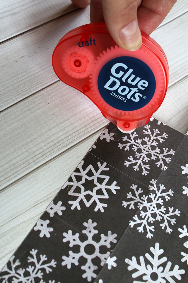 Glue-Dots-Hot-Cocoa-Holder-adhere