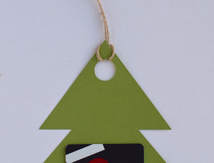 Glue-Dots-Tree-Gift-Card-string