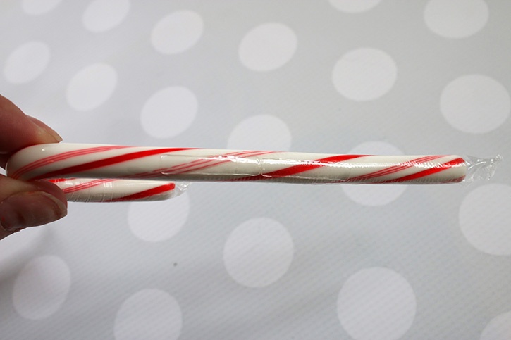glue-dots-candy-cane-place-card-holder-glue-lines.jpg