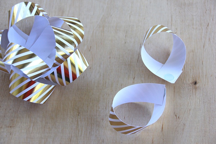 glue-dots-paper-gift-bow-loops-third-layer.jpg