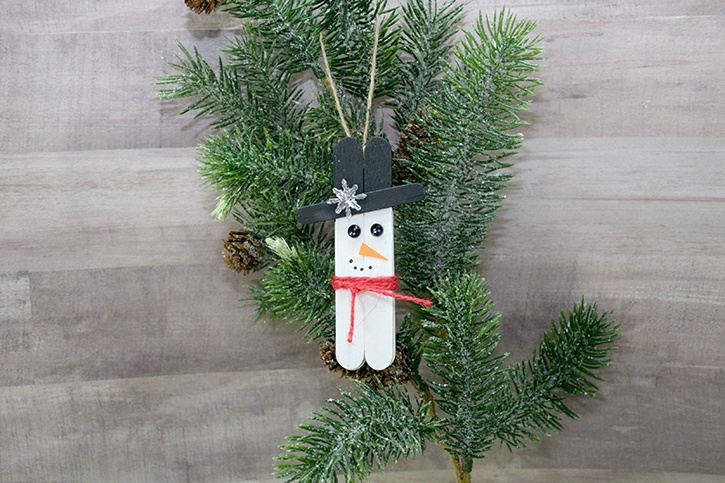 mini-snowman-ornament-made-by-donna-budzynski.jpg
