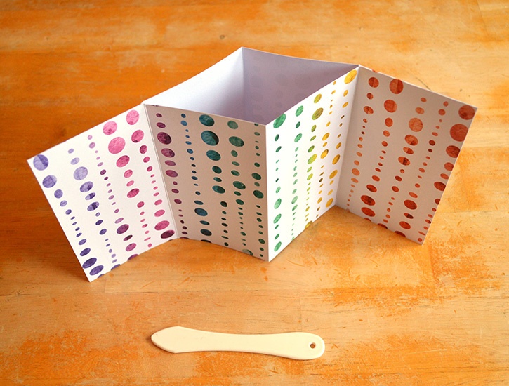 Glue-Dots-Paper-House-Pocket-Journal-fold