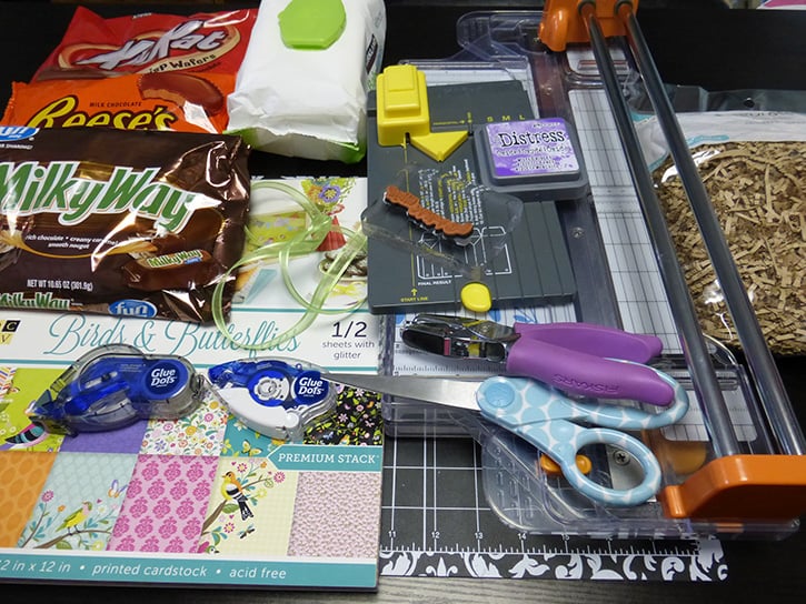 Glue-Dots-Mom-Treat-Bag-Supplies