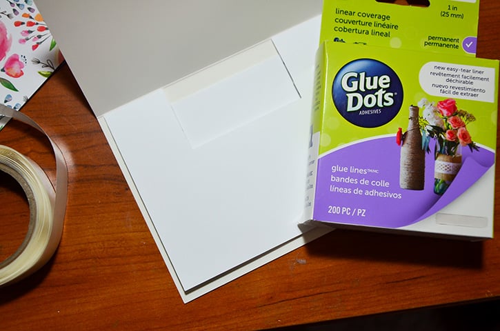 Glue-Dots-Websters-Pages-pop-up-cards-lines