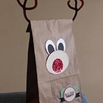 glue-dots-elves-reindeer-treat-bag