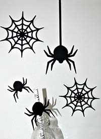 glue-dots-spider-webs